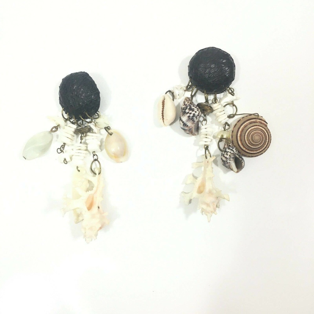 Vintage Seashell Shell Beach Theme Earrings